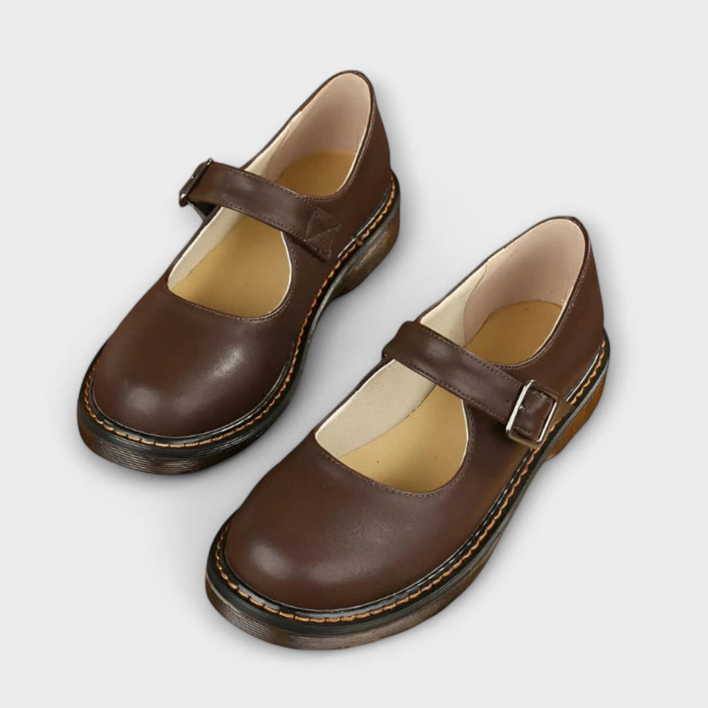Leather Mary Jane ballerinas with strap and buckle